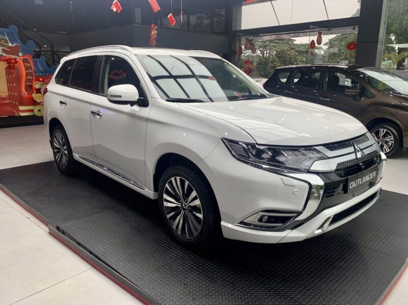 Mitsubishi Xpander - Tự lái